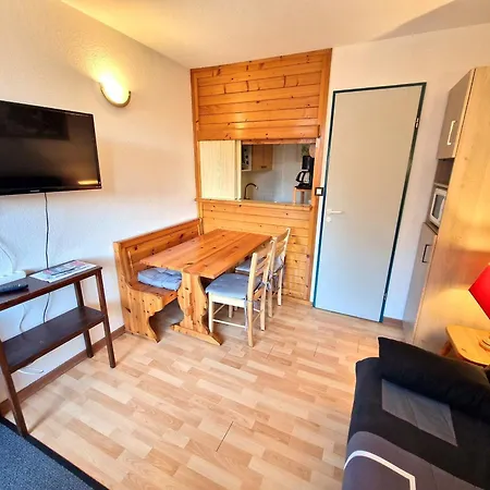 Confortable 4 Pers Au Coeur De Valfrejus Avec Balcon - Fr-1-265-353 * Modane